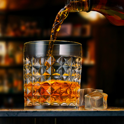Customized Luxury Fashioned High Quality Lead Free Crystal whiskey drinking Glasses Set Whiskey Gift