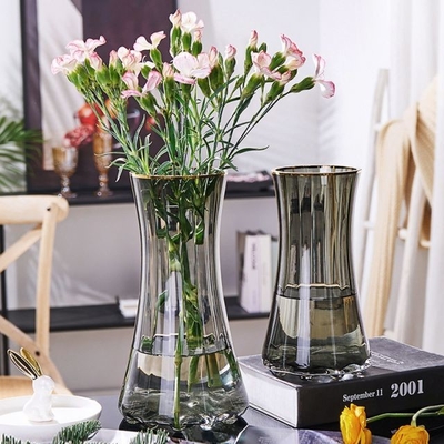 New Fashioned Luxury engraved handcrafted gift black glass vase