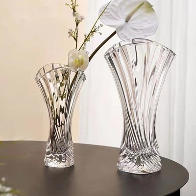 Custom Design Twist Shape Fashion Engraved Exquisite Glass Vase with Pattern Decorative