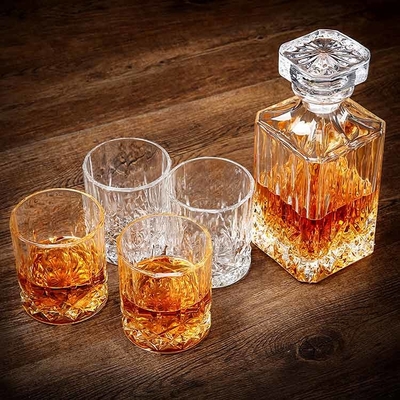 Well-Designed Oxford Collection Classic Whiskey Decanter And Glass Set