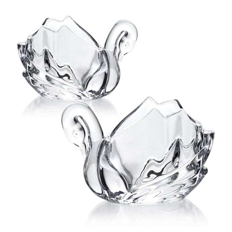 Clear candle holder