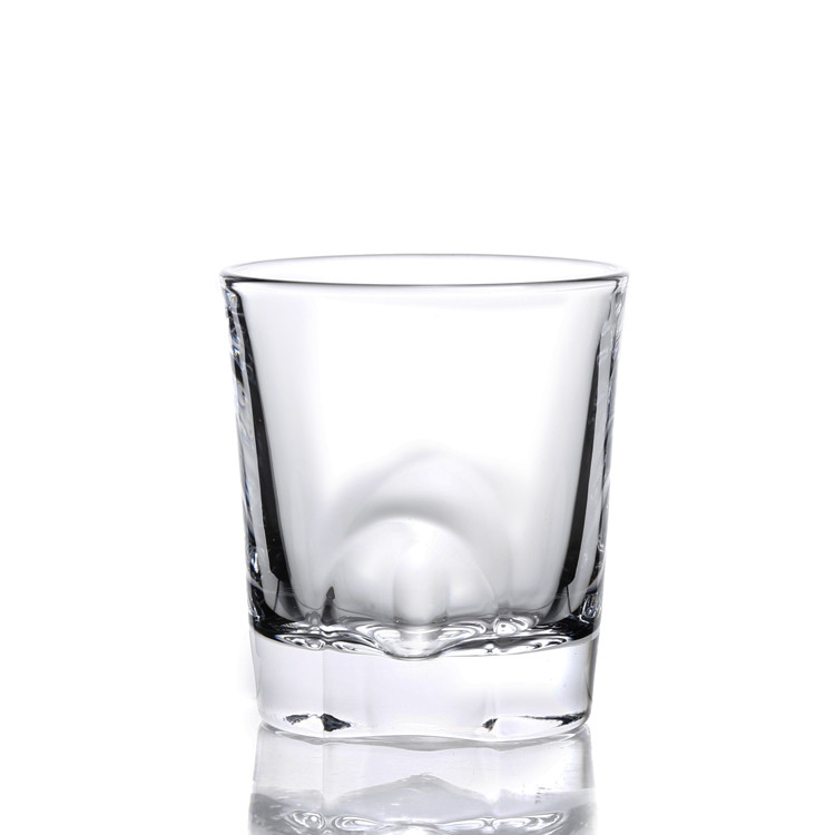 Engraved Heavy Base Dublin Crystal Whiskey Glasses 271ML